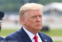 トランプ氏にコロナうつした人物は?