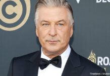 実弾入りの銃はなぜ手渡された?アレック・ボールドウィン誤射事件