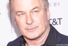 俳優ボールドウィンが豪邸を投げ売り、映画「Rust」銃誤射事件で起訴 Alec Balwin