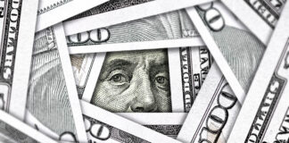 米政界マネーマップ:クリプト対立、法案から資金戦争へ