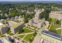 恋人を死に追いやった女性、有罪認める