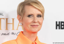 「バイデンはガザを餓死させている」シンシア・ニクソンがハンガーストライキ セックスアンドザシティ シンシアニクソン