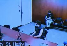 15歳の犯人 日記に「殺人願望」ミシガン州高校銃乱射事件 ミシガン州高校銃乱射事件 イーサン・クランブリー