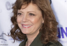 スーザン・サランドン 殉職した警察官の葬儀を「ファシスト」と批判