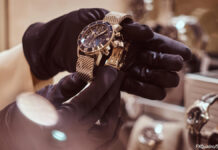 高級ブランド品爆買い「ミリオンダラー」ホームレス 禁錮4年に