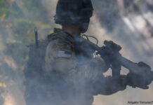 ウクライナ軍 強さの背後にグリーンベレー? グリーンベレー