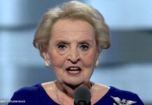 故オルブライト氏 プーチンは「爬虫類のよう」