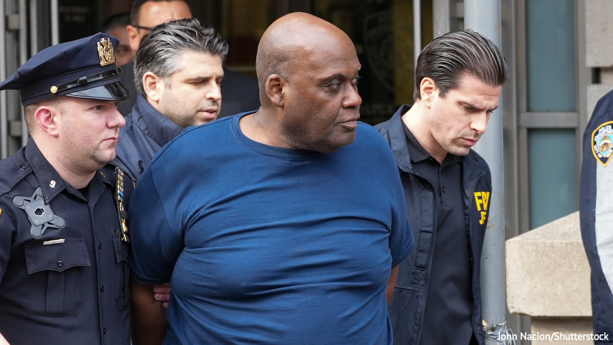 Ny地下鉄銃乱射事件 犯人は過激主義者 Mashup Reporter