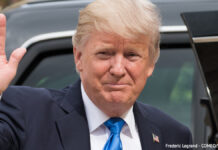 トランプ氏人気復活?支持率がデサンティス氏を大幅に上回る