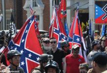 「グレート・リプレースメント理論」とは、NYスーパー銃乱射事件との関連は 白人至上主義者