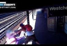 NY地下鉄 駅プラットフォームで無差別突き落とし事件