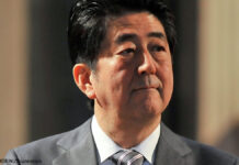 安倍元首相、米タイム誌の表紙に「日本立て直した」 安倍元首相