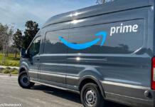 アマゾン配達員 犬に襲われ死亡