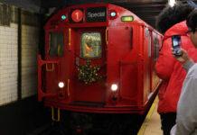 1960年代にタイムスリップ NY地下鉄ビンテージ電車がホリデー限定で復活