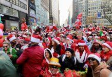 ニューヨークでサンタたちが大暴れ