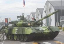 ロシア戦車工場 週6日12時間労働に、囚人も活用