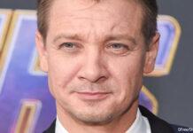 マーベル俳優が重傷、除雪車に足ひかれ「大量出血」