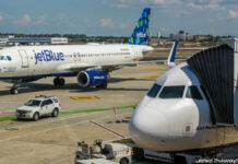 NY空港 旅客機同士が接触