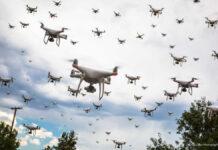 米で数千機のドローンを制御するシステム案を募集、専門家は大量殺戮兵器に転用される可能性に懸念