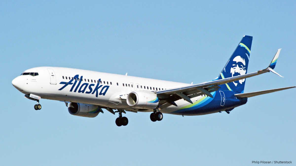 米旅客機が緊急着陸、座席の変更断られた乗客が客室乗務員に「殺す」と脅迫 アラスカ航空