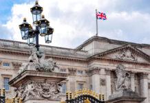 エリザベス女王のいとこの娘婿の急死 司法当局が調査へ バッキンガム宮殿