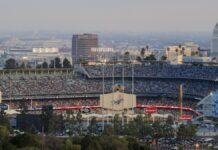 大谷選手側のストーリー変更は「計算ミス」スポーツ番組元司会が指摘 dodgers studium