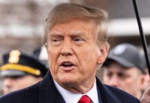 「犯罪多すぎて自分の裁判に飽きてる」トランプ氏の居眠りにコメディアンがツッコミ ドナルド・トランプ