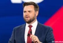 バンス氏演説で盛り上がる共和党全国大会。その頃バイデン氏は・・・。 JD バンス 2022