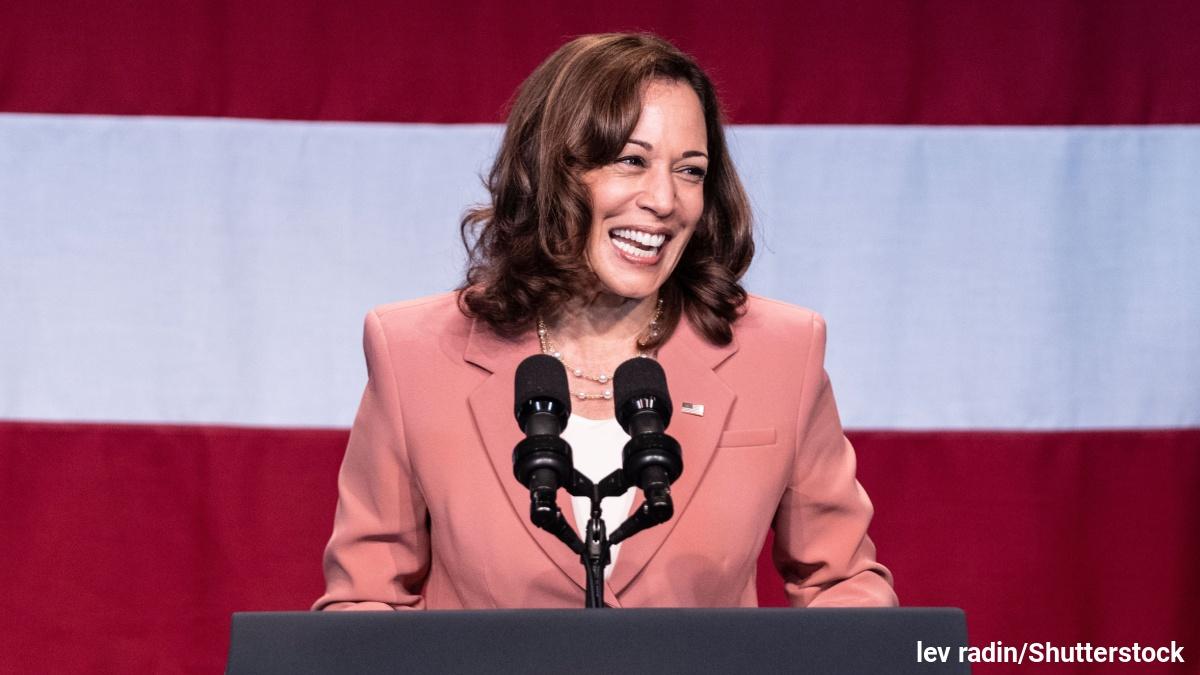 カマラ・ハリス　2022