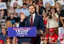 バンス氏の入店拒否が物議、ハリス氏は歓迎?真相は JDバンス 2024