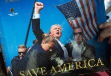 「どう見えてる?」──血に染まったガッツポーズの裏で、トランプが気にしていたもの