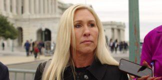 トランプのエプスタイン資料公開拒否に「イスラエルの影」? 脱MAGA議員が示唆