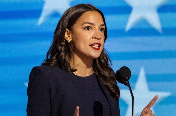 2028大統領選世論調査:AOCがJ.Dバンスを上回るも、味方は冷めた反応