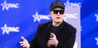 「素敵な夕食」:マスク、トランプとのブロマンス復活をアピール