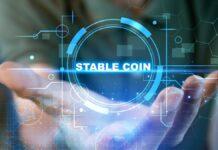 「自宅に火をつける放火犯」地銀会長とホワイトハウス幹部が激突――ステーブルコイン巡り「預金流出」論争